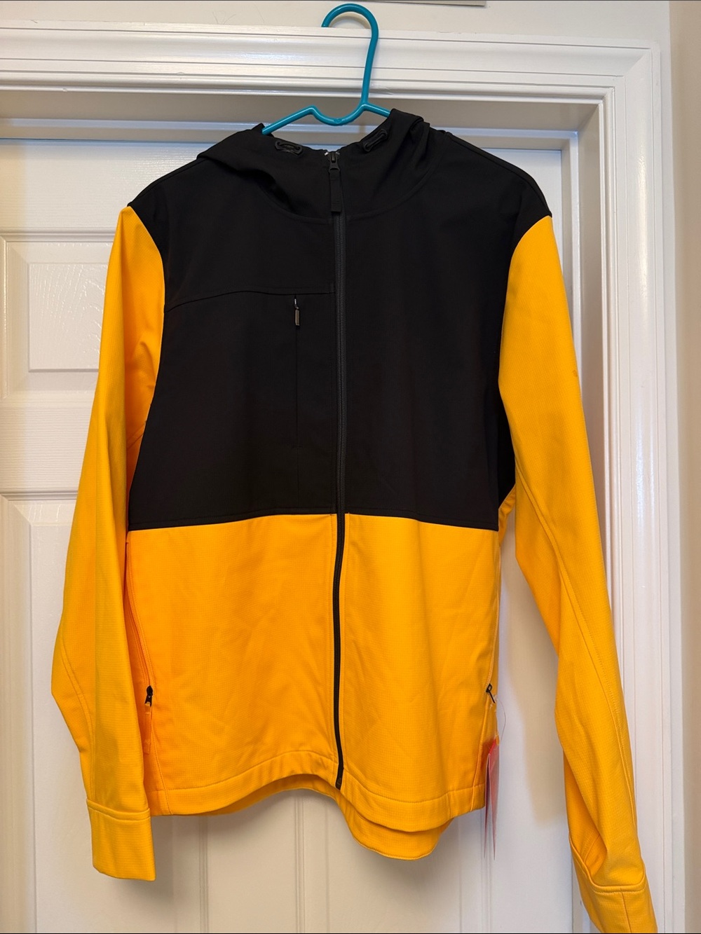 The North Face Castle Rock Hooded Soft Shell Jacket Yellow Black Men’s L NWT